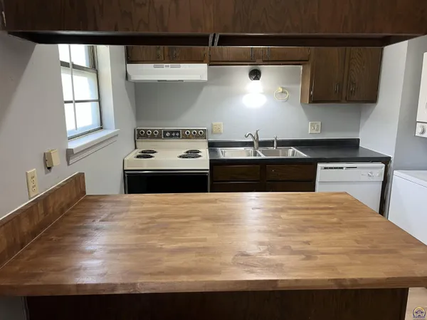 $597,000 | 1213-1215 Yuma Street, Manhattan, KS 66502