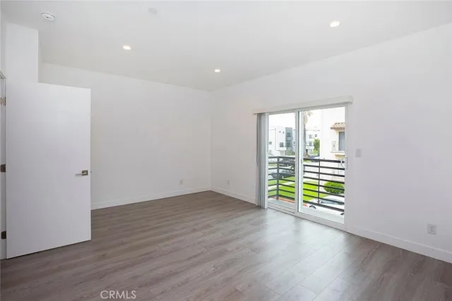 $3,700 | 5024 1/2 Cleon Avenue, North Hollywood, CA 91601