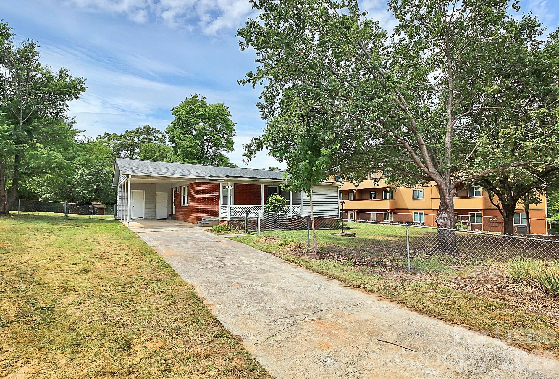 1017 McLain Road Kannapolis, NC 28083 - Photo 2 of 29