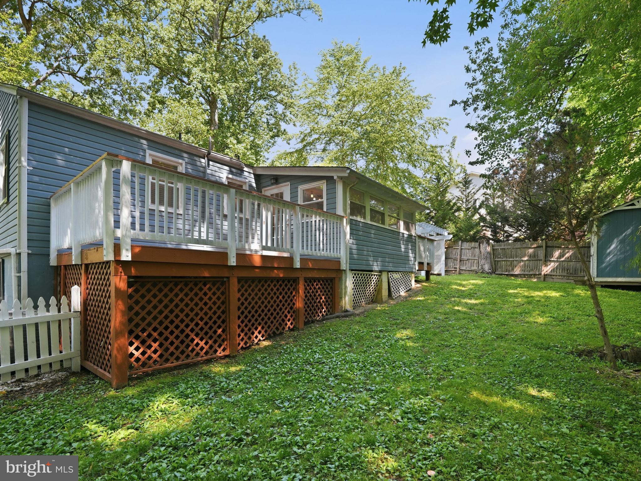 7309 Neuman Street Springfield, VA 22150 - Photo 27 of 33 backyard