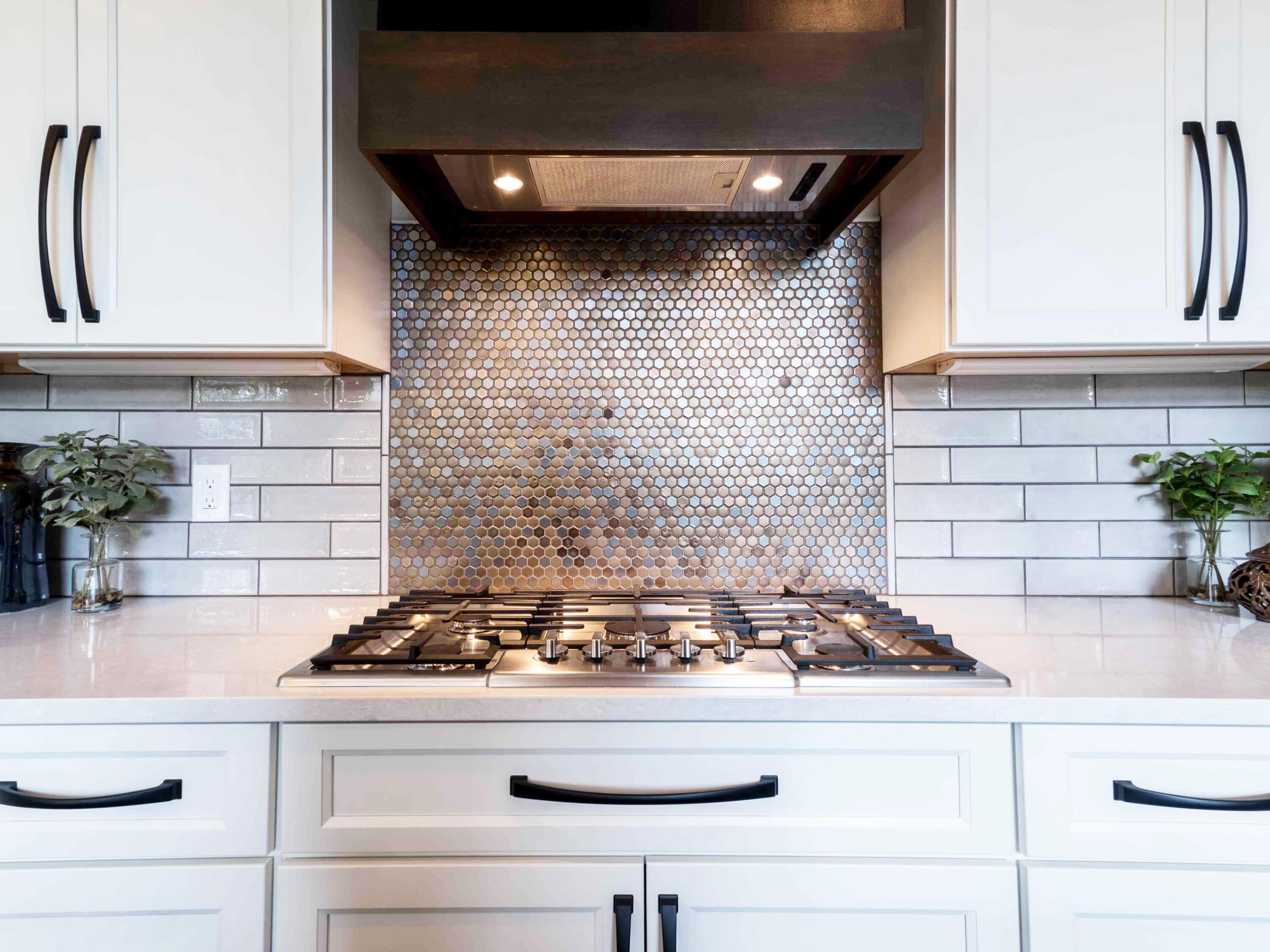 2 West Lake Road Vermilion, OH 44089 - Photo 7 of 38 Kitchen
