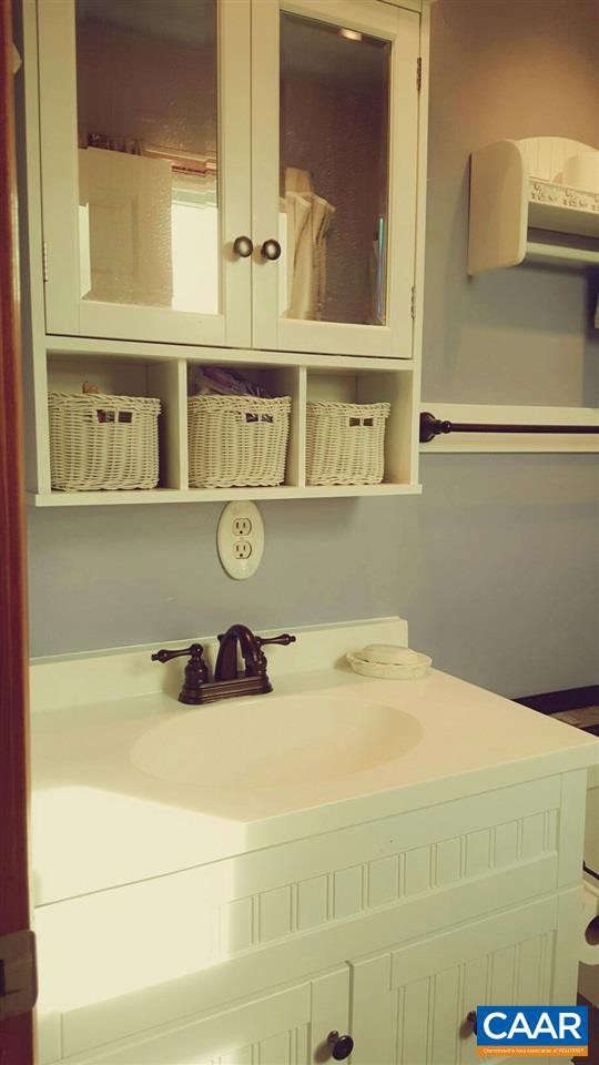 3099 Leon Road Culpeper, VA 22701 - Photo 13 of 33 Bathroom