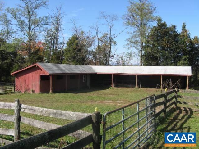 3099 Leon Road Culpeper, VA 22701 - Photo 21 of 33 Barn