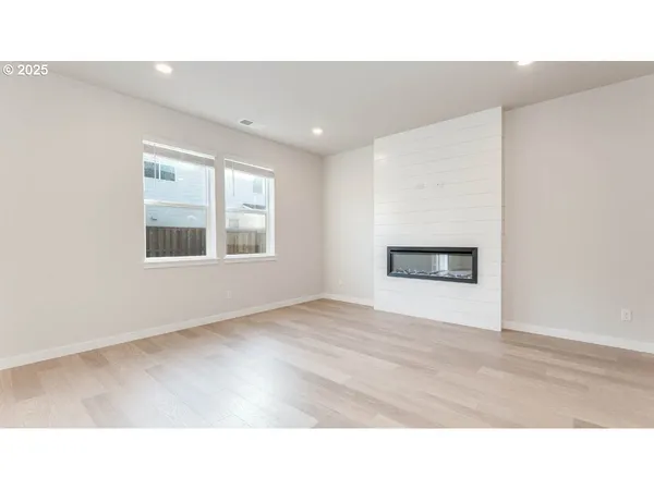 $559,995 | 1992 Aspen Lane, Forest Grove, OR 97116