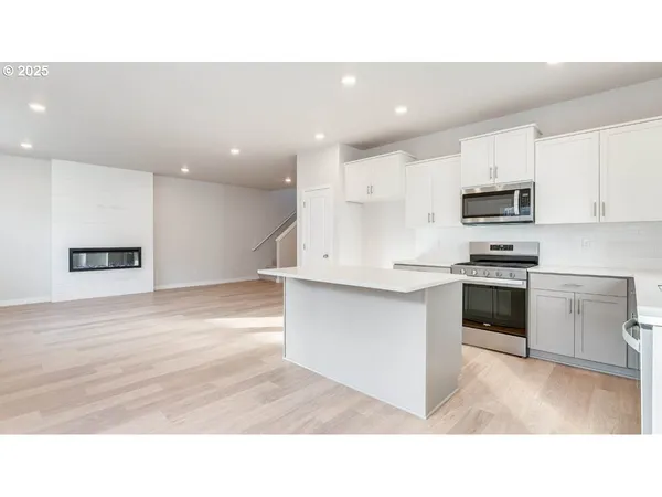 $559,995 | 1992 Aspen Lane, Forest Grove, OR 97116