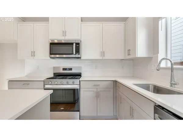 $559,995 | 1992 Aspen Lane, Forest Grove, OR 97116