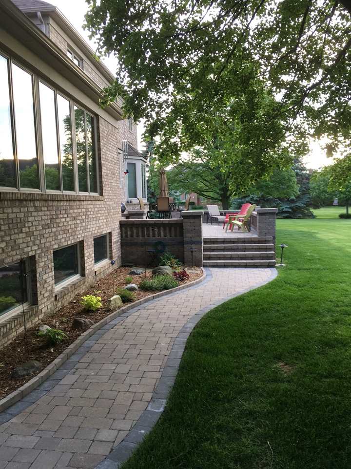 4170 Carbary Court Rochester, MI 48306 - Photo 67 of 67 31331646-66.JPG
