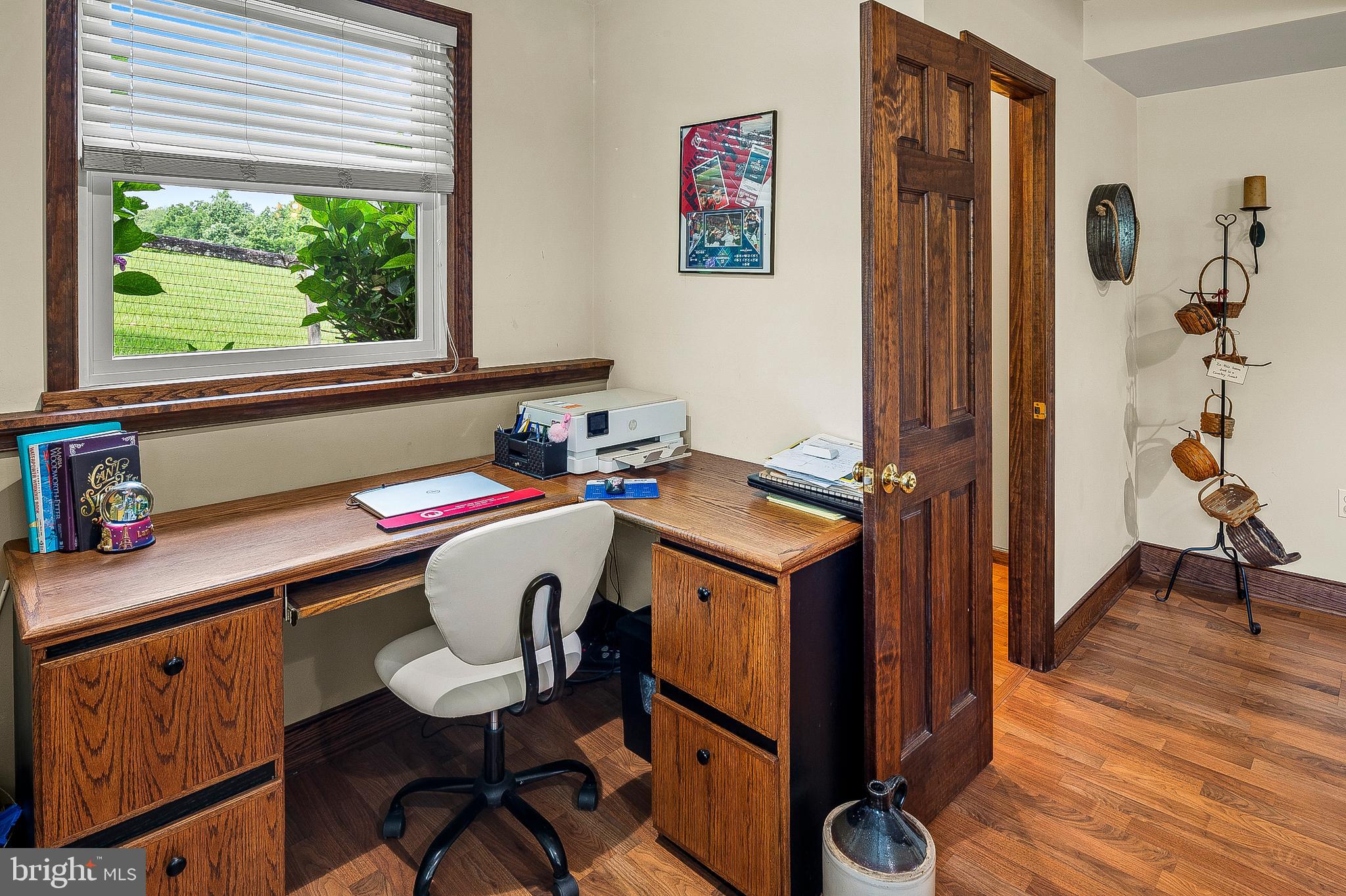 3873 Birdsville Road Davidsonville, MD 21035 - Photo 33 of 63 Lower Level Office Nook with Built-In Desk