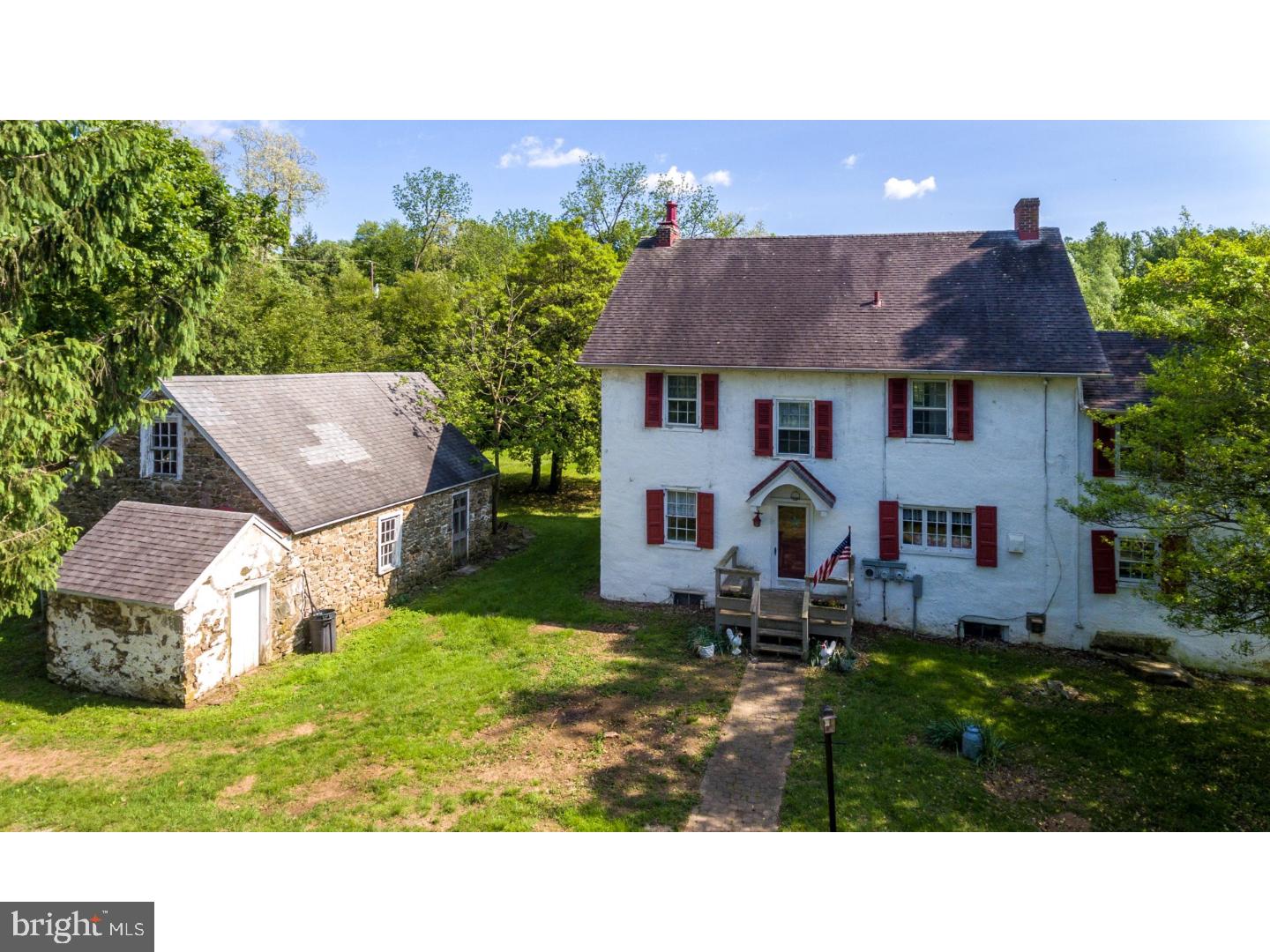 61 Mapleflower Road Glenmoore, PA 19343 - Photo 1 of 25 Exterior Front