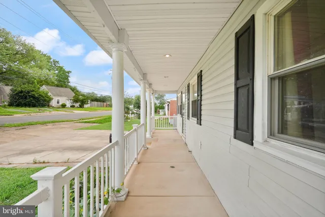 $614,900 | 7726 Amherst Drive, Manassas, VA 20111