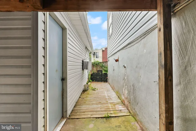 $599,999 | 7726 Amherst Drive, Manassas, VA 20111