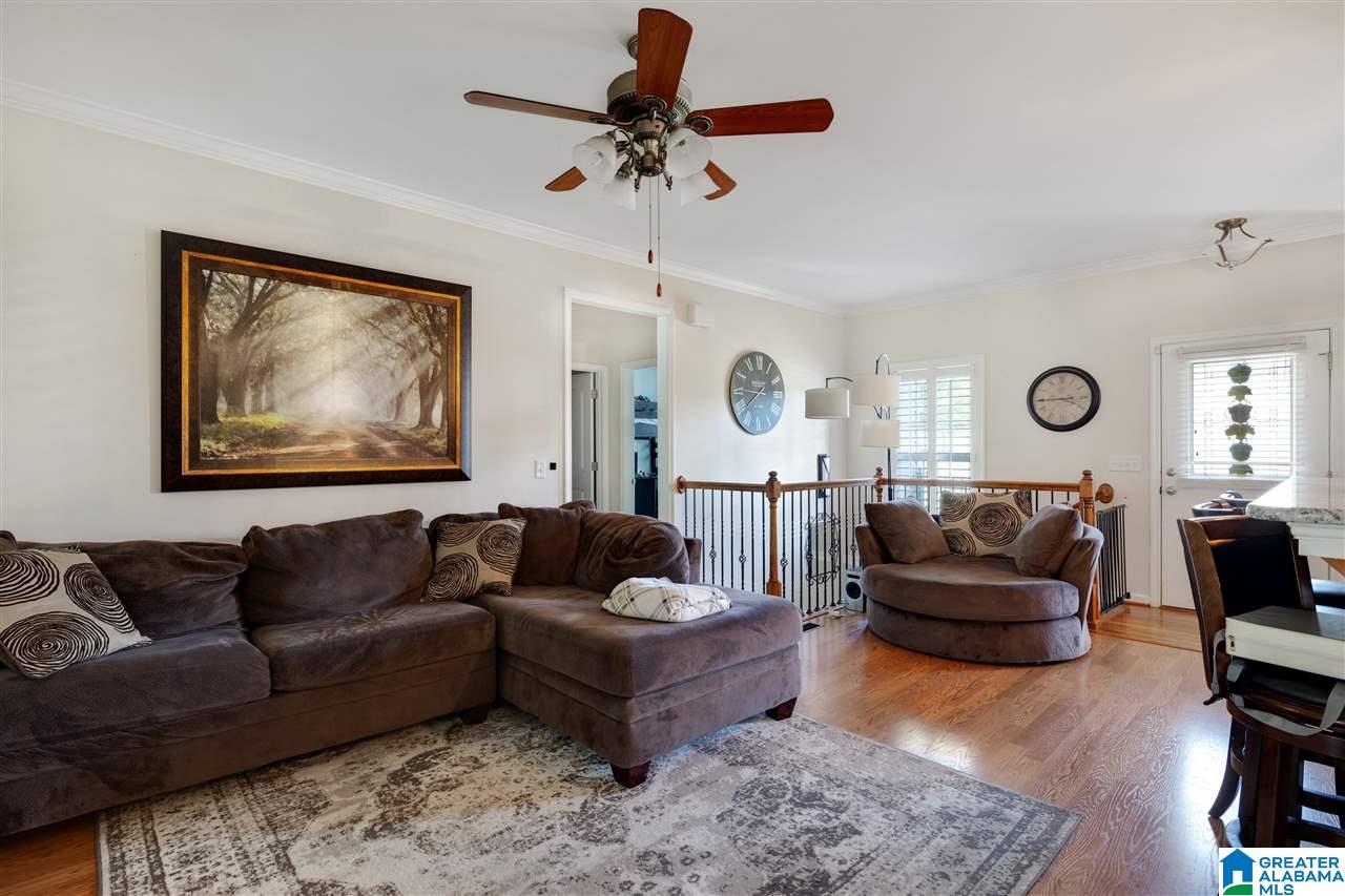 245 Maple Crest Odenville, AL 35120 - Photo 11 of 38