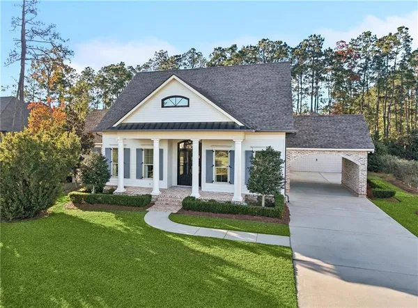 $1,325,000 | 116 Oleander Court, Mandeville, LA 70471