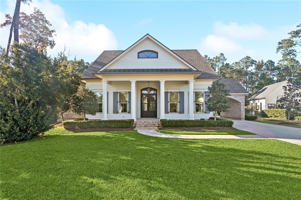 116 Oleander Court Mandeville, LA 70471 - Photo 2 of 37