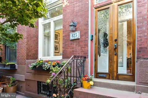 $785,000 | 823 North 25th Street, Philadelphia, PA 19130