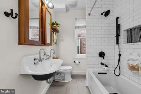 $785,000 | 823 North 25th Street, Philadelphia, PA 19130