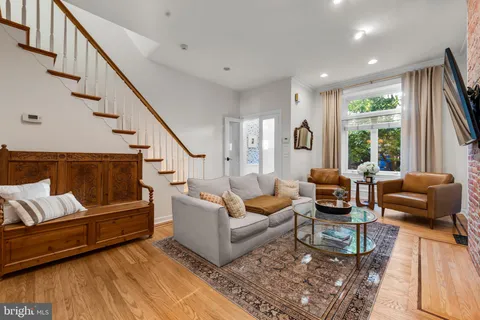 $785,000 | 823 North 25th Street, Philadelphia, PA 19130