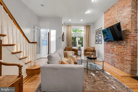 $785,000 | 823 North 25th Street, Philadelphia, PA 19130