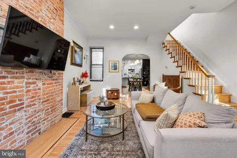 $785,000 | 823 North 25th Street, Philadelphia, PA 19130