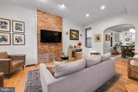 $785,000 | 823 North 25th Street, Philadelphia, PA 19130
