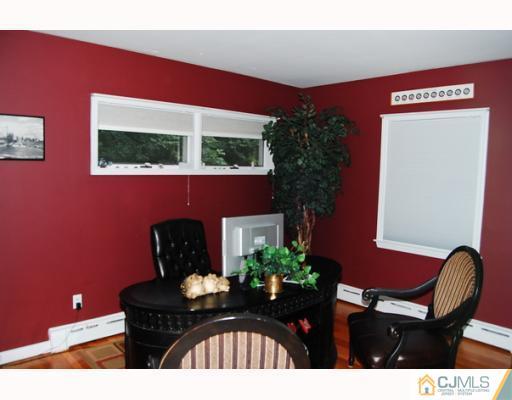 71 Farrington Road Old Bridge, NJ 07747 - Photo 8 of 10 Gallery Image 8