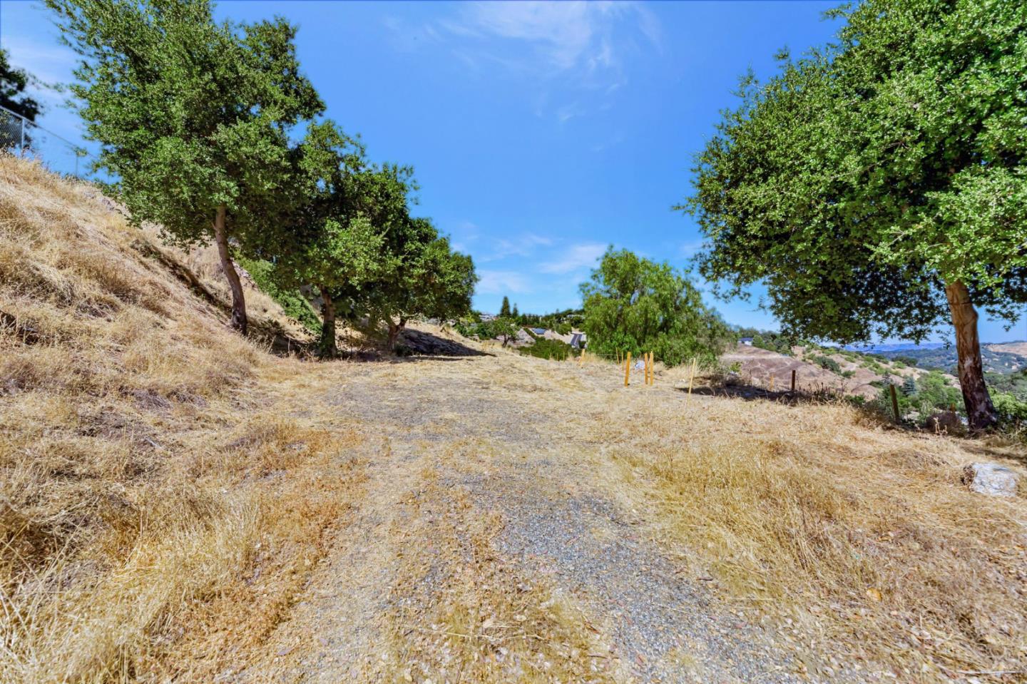 14721 Shannon Road Los Gatos, CA 95032 - Photo 24 of 30