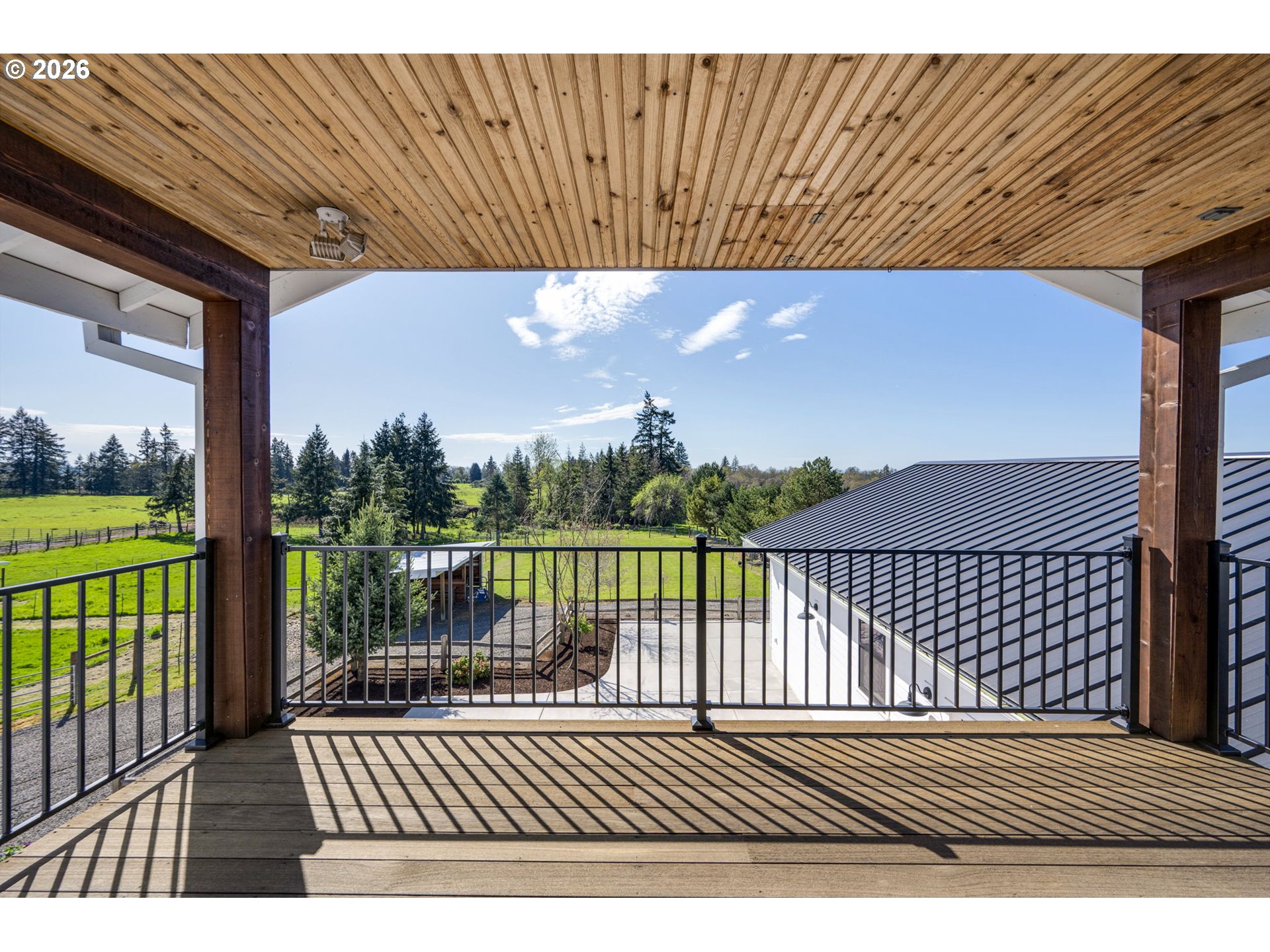 33246 South Wilhoit Road Molalla, OR 97038 - Photo 17 of 48 a view of a balcony with furniture