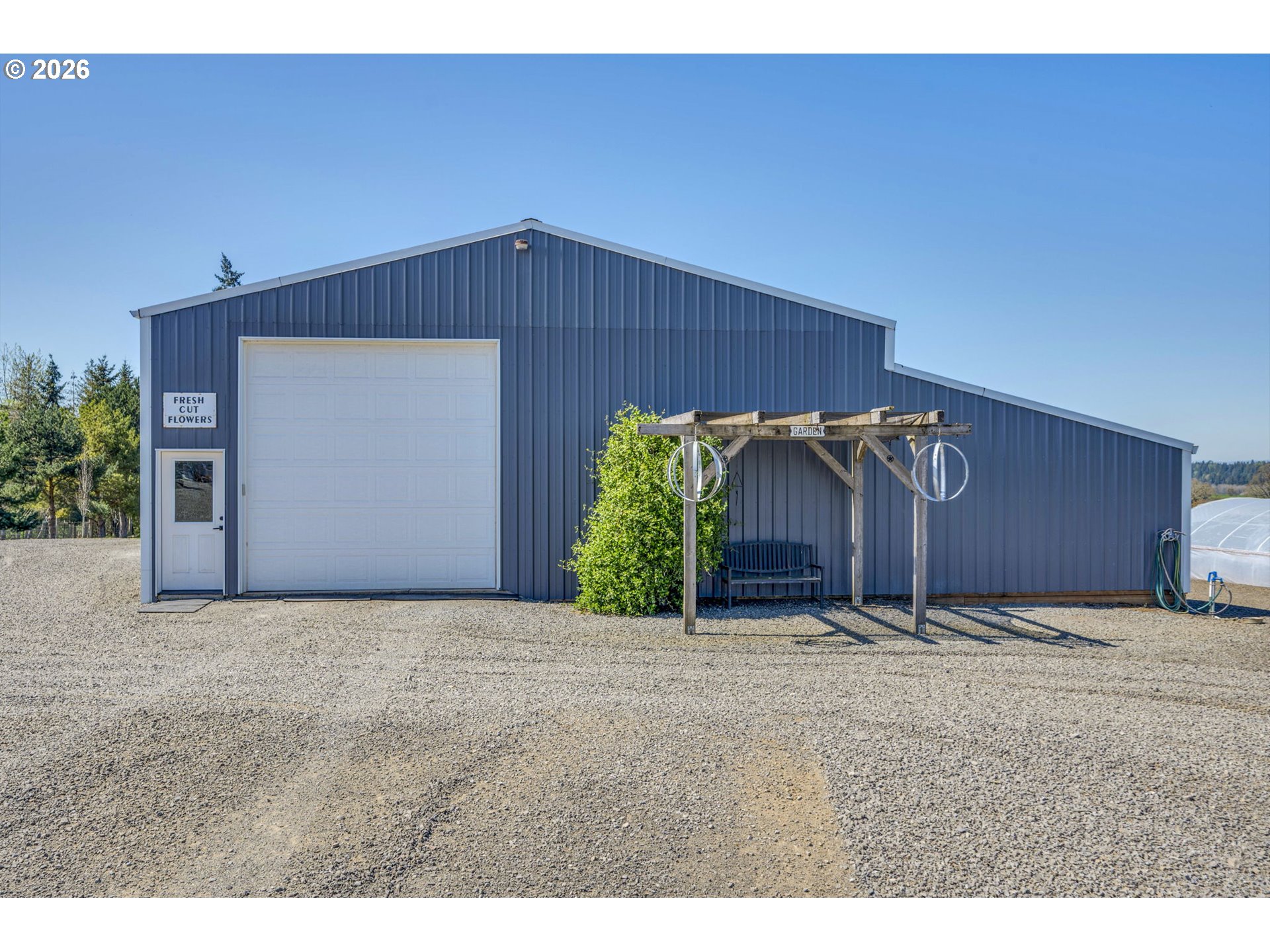 33246 South Wilhoit Road Molalla, OR 97038 - Photo 26 of 48 a view of an empty room with a garage