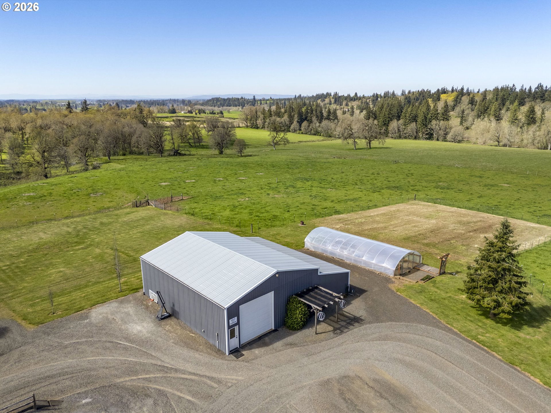 33246 South Wilhoit Road Molalla, OR 97038 - Photo 29 of 48 a view of a big yard with an ocean view