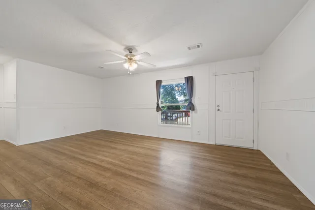 $229,999 | 280 Lakeview Drive, Locust Grove, GA 30248