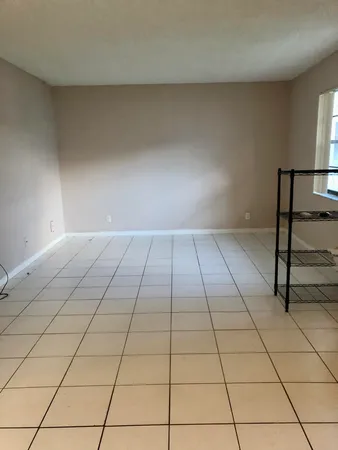 $215,000 | 500 Northeast 2nd Street, Unit 204, Dania Beach, FL 33004