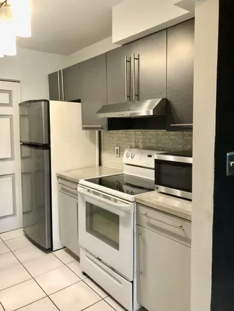 $215,000 | 500 Northeast 2nd Street, Unit 204, Dania Beach, FL 33004