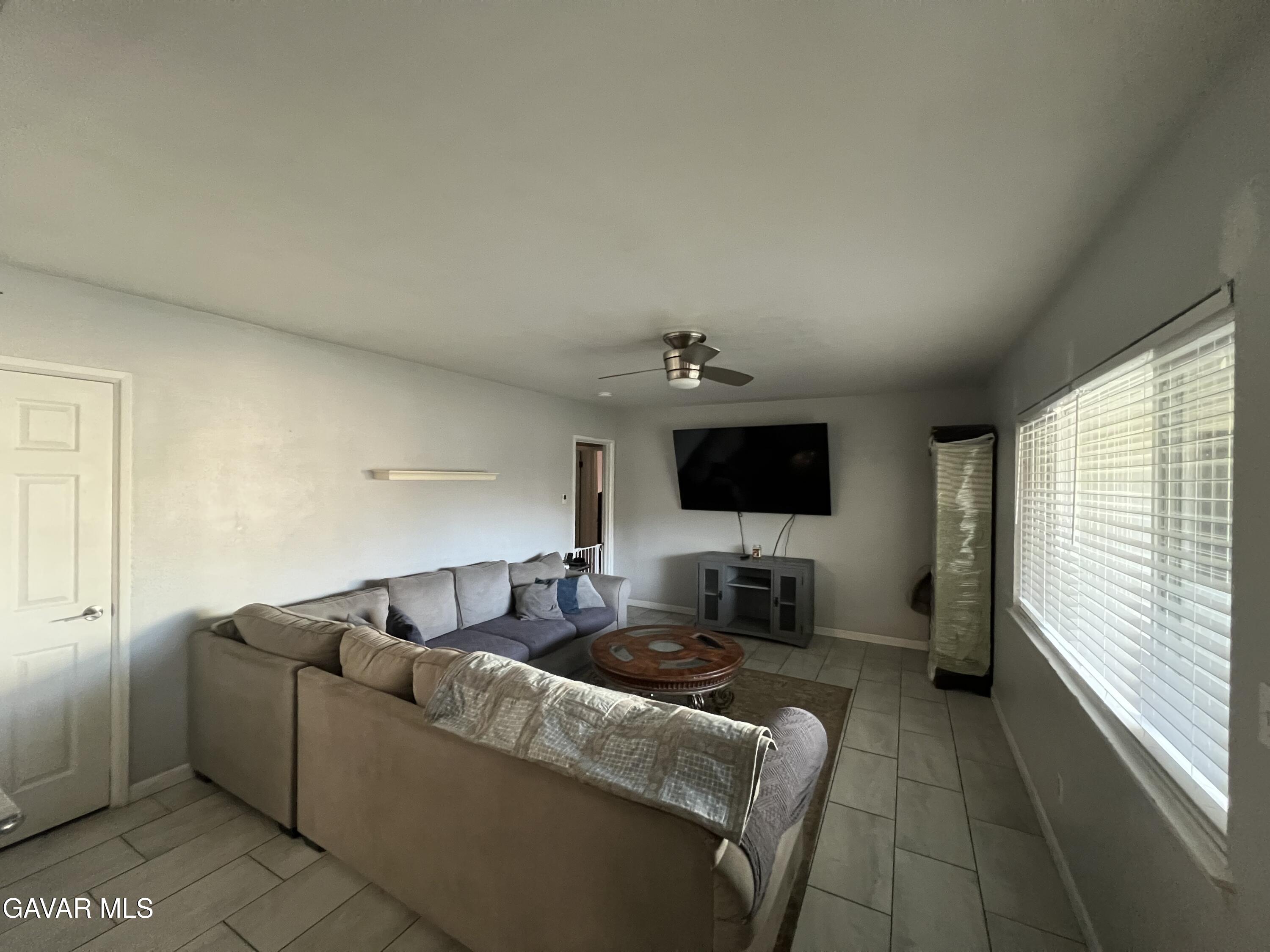 38927 Deer Run Road Palmdale, CA 93551 - Photo 15 of 22 IMG_0495