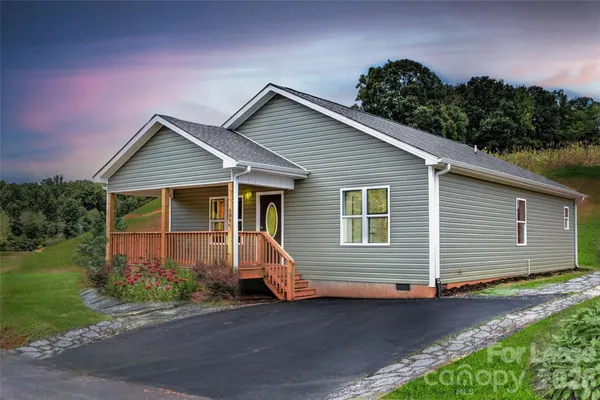 $2,200 | 119 Quinn Hill Lane, Mars Hill, NC 28754