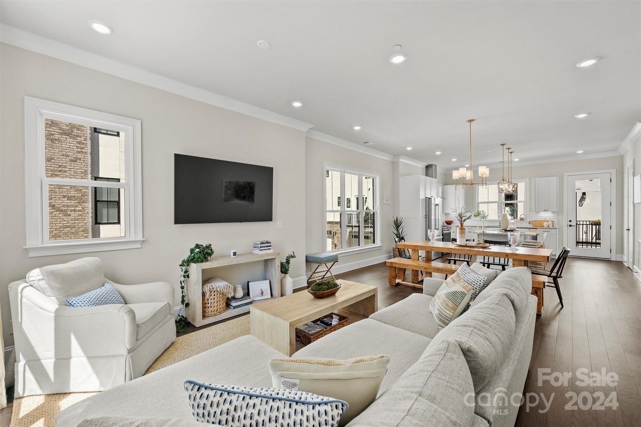 1325 Reece Road Charlotte, NC 28209 - Photo 12 of 36 Gallery Image 12