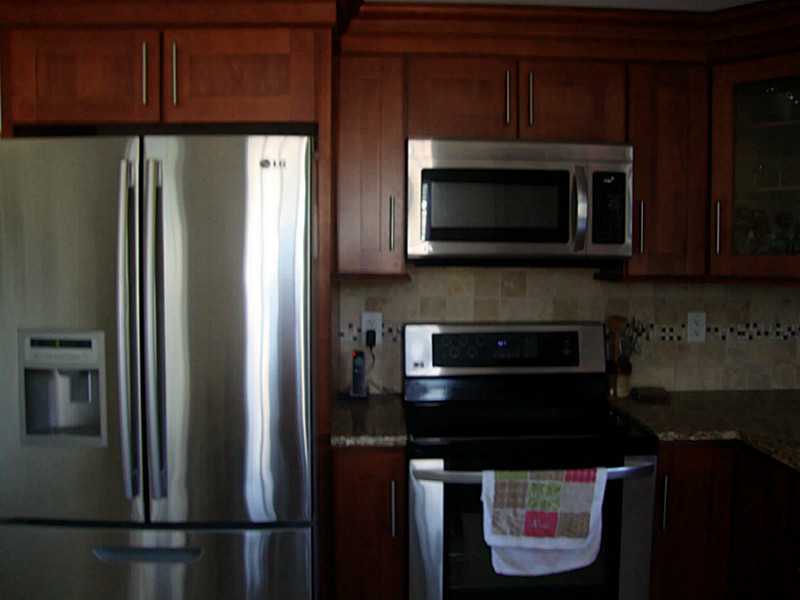 385 3rd Beach Road Middletown, RI 02842 - Photo 9 of 17 Kitchen.