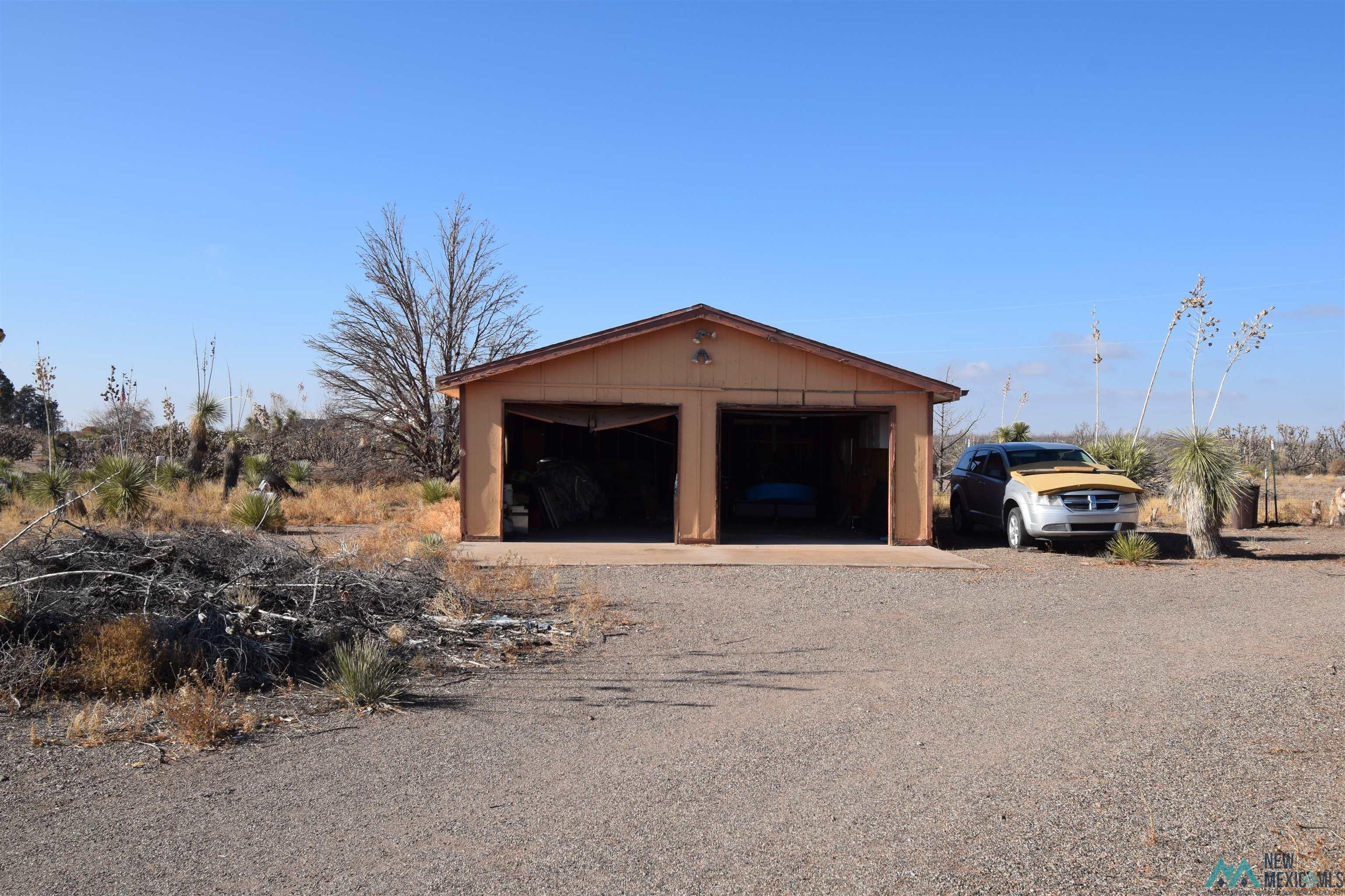 1865 Sunshine Road Southwest Deming, NM 88030 - Photo 3 of 35 Gallery Image 3