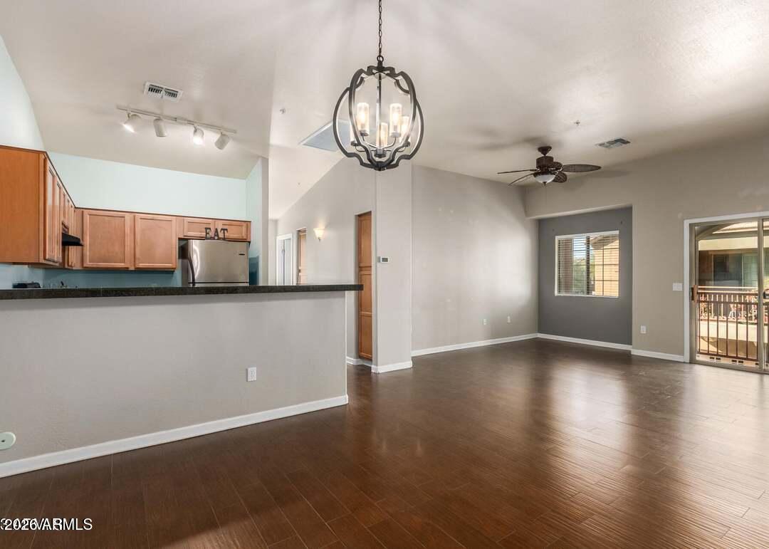 2150 East Bell Road, Unit 1056 Phoenix, AZ 85022 - Photo 3 of 28