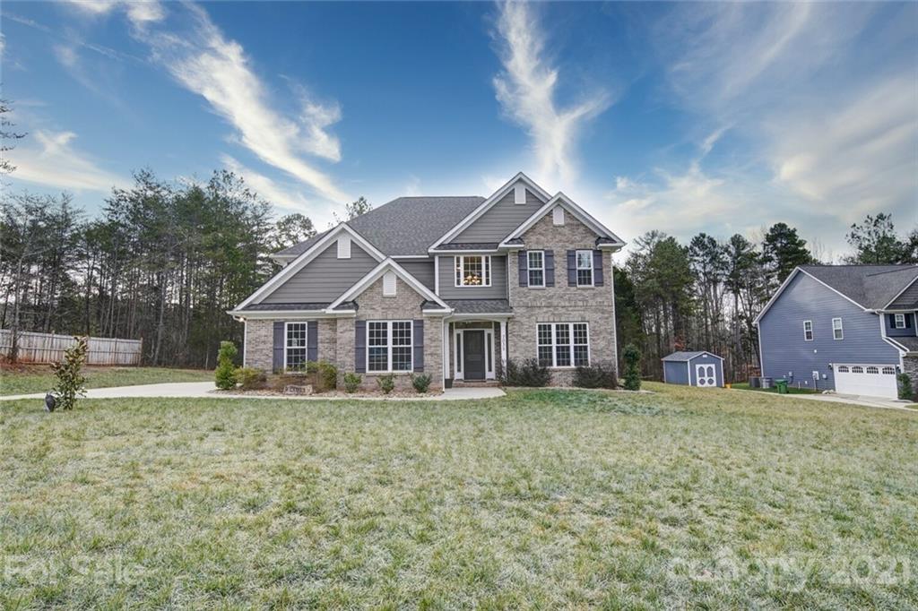 7035 Buckland Road Charlotte, NC 28278 - Photo 1 of 34 Gallery Image 1