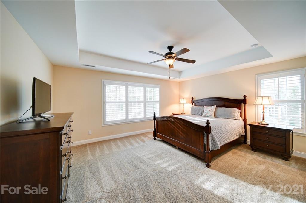 7035 Buckland Road Charlotte, NC 28278 - Photo 15 of 34 Gallery Image 15
