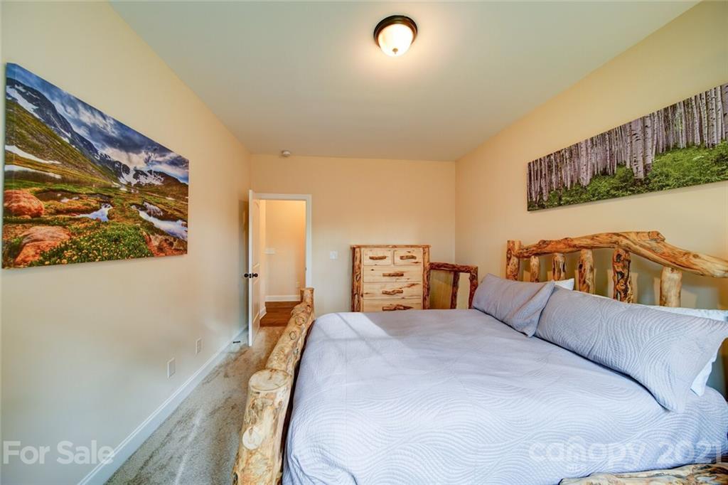 7035 Buckland Road Charlotte, NC 28278 - Photo 22 of 34 Gallery Image 22