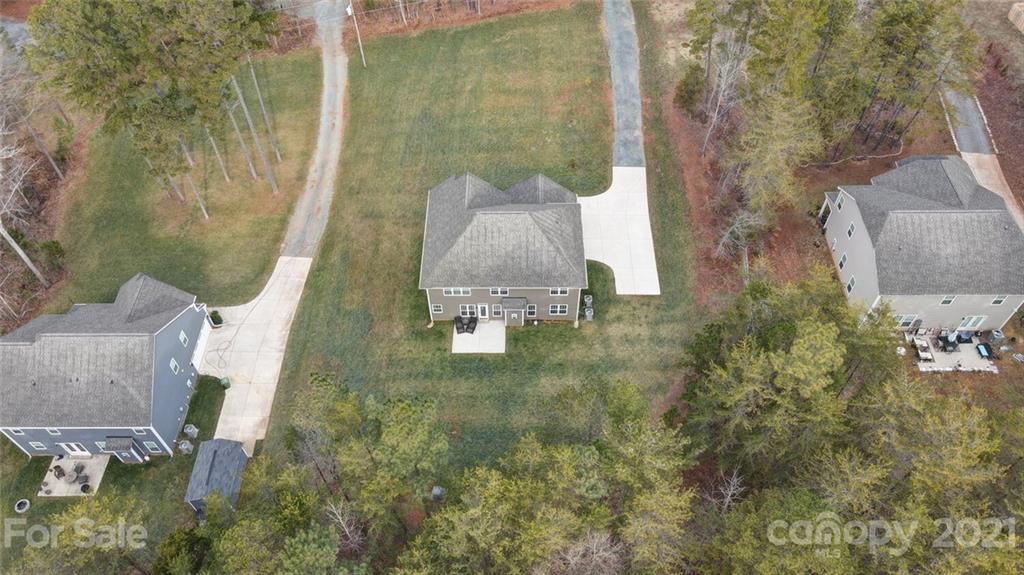 7035 Buckland Road Charlotte, NC 28278 - Photo 27 of 34 Gallery Image 27