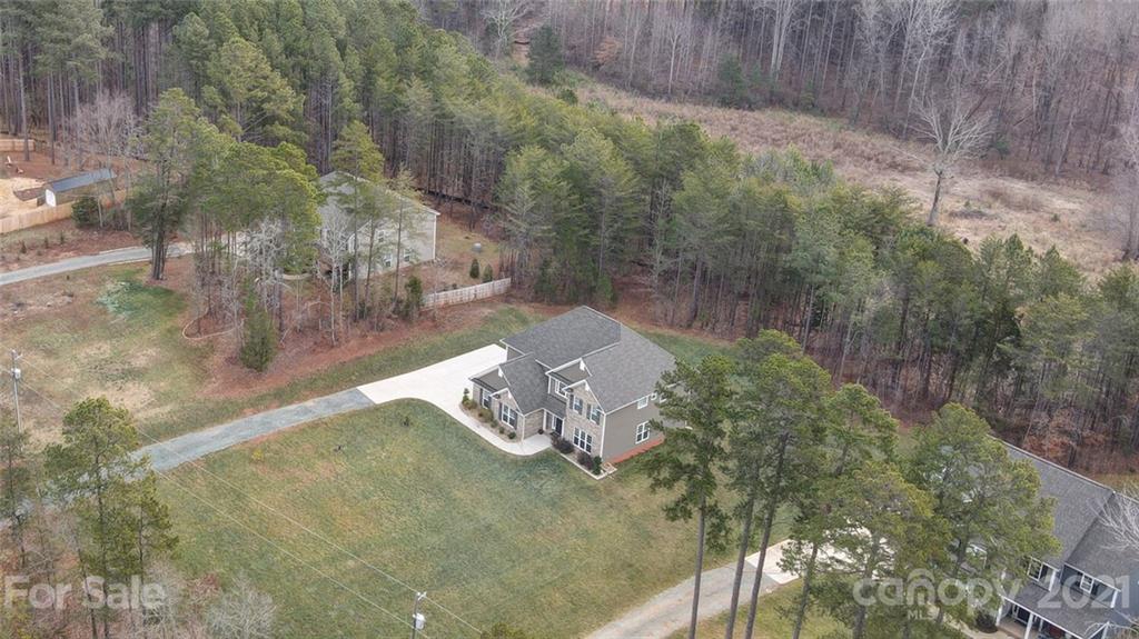 7035 Buckland Road Charlotte, NC 28278 - Photo 28 of 34 Gallery Image 28