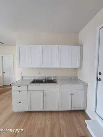 $1,200 | 705 B Satsuma Avenue, Unit B, Panama City, FL 32401