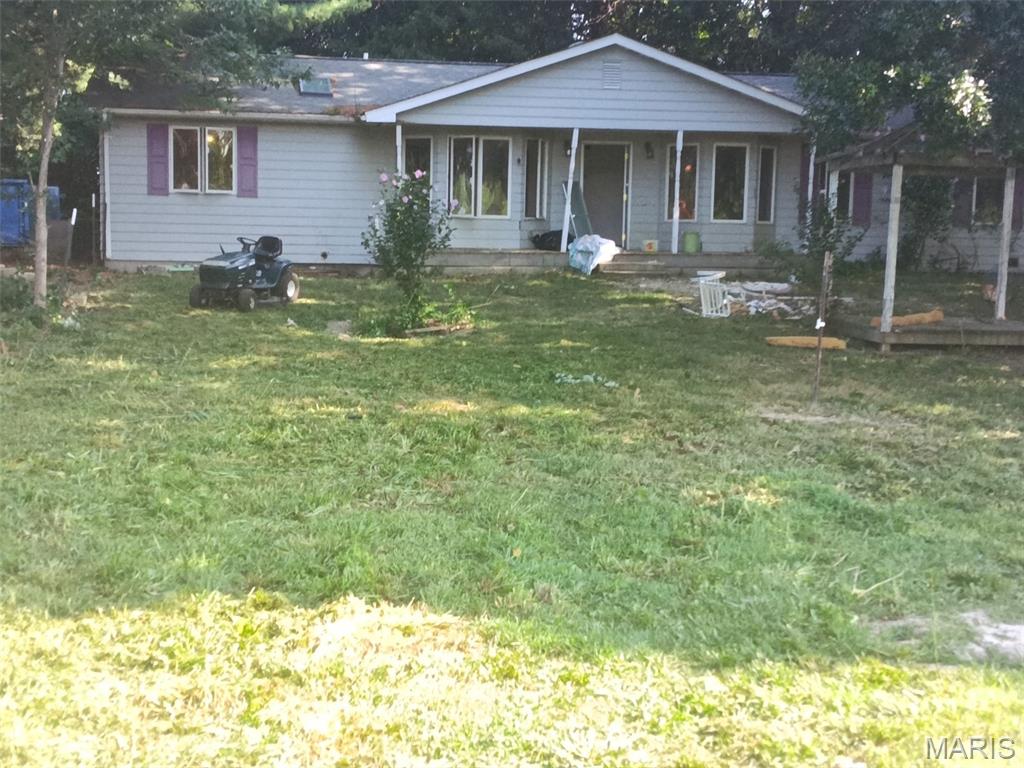 16678 Conrad Road Brighton, IL 62012 - Photo 2 of 39