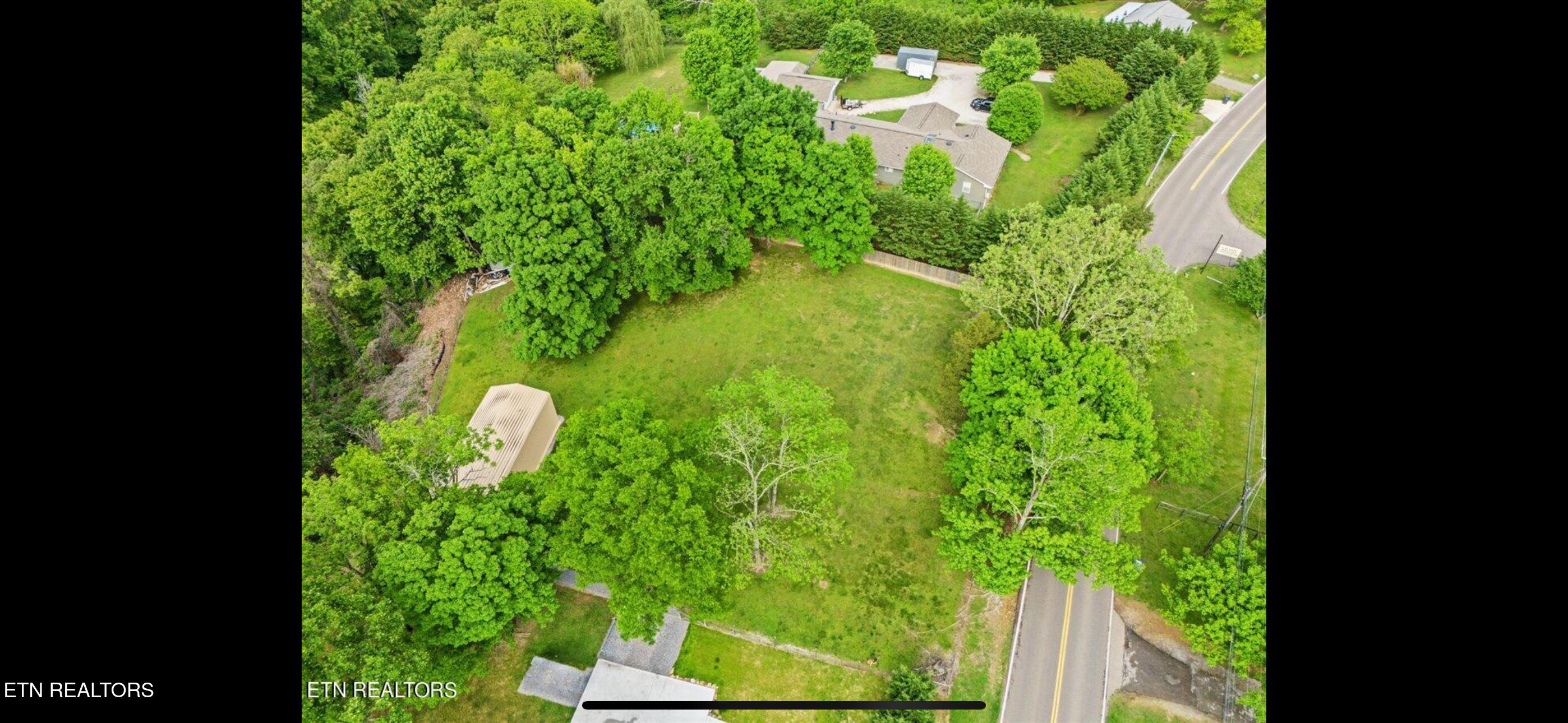 1906 Amherst Road Knoxville, TN 37909 - Photo 4 of 5 IMG_4776