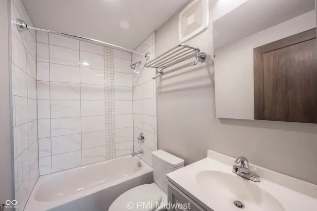 $849 | 1309 North Pennsylvania Street, Unit 119, Indianapolis, IN 46202