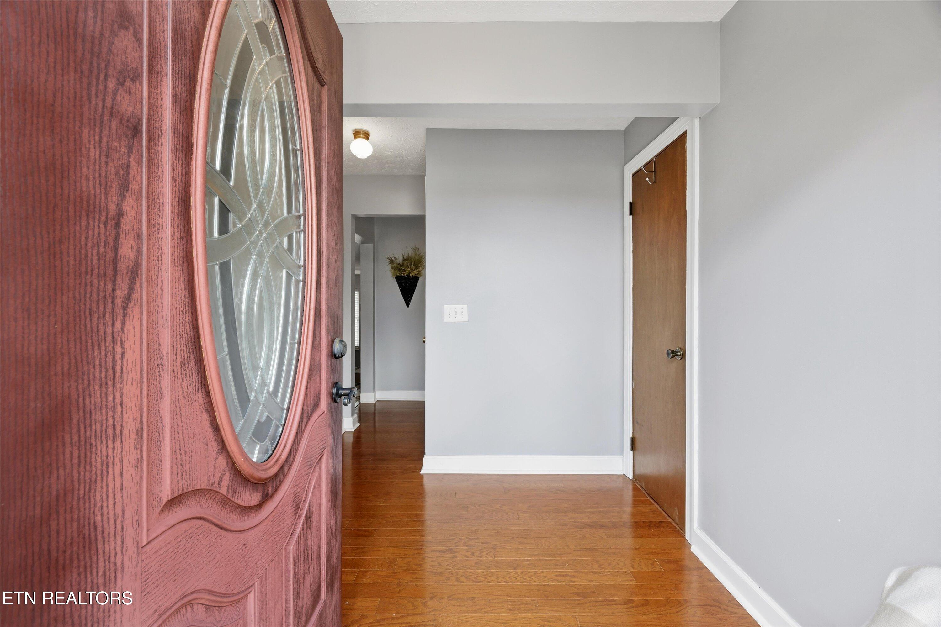 288 Forks Grove Road La Follette, TN 37766 - Photo 7 of 40 06-288 Forks Grove Rd 01