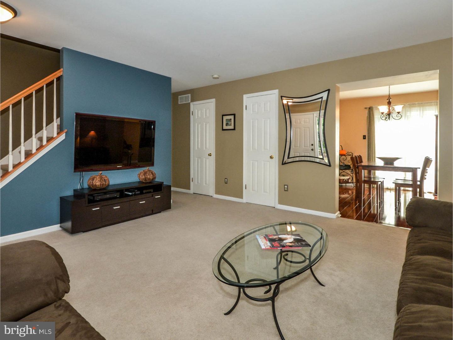 5509 Rinker Circle, Unit 347 Doylestown, PA 18902 - Photo 5 of 24 Living Room