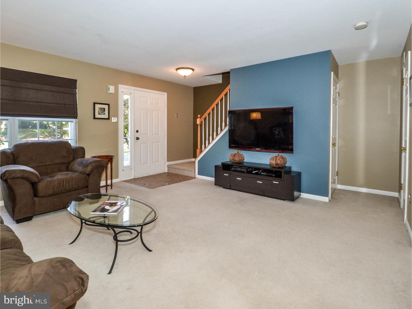 5509 Rinker Circle, Unit 347 Doylestown, PA 18902 - Photo 6 of 24 Living Room